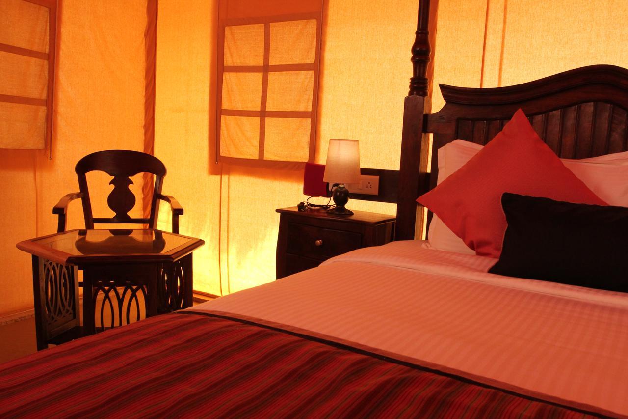 เซเรนา บีช รีสอร์ต Hotel มันดวี ภายนอก รูปภาพ