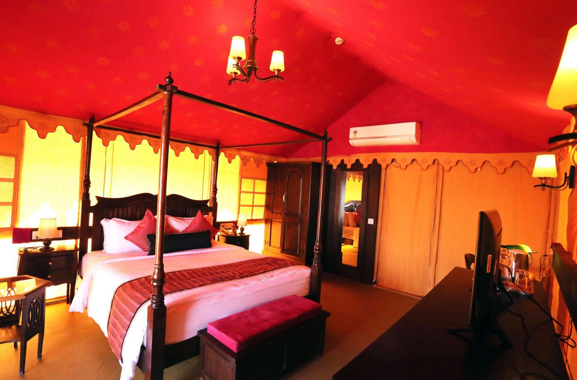เซเรนา บีช รีสอร์ต Hotel มันดวี ภายนอก รูปภาพ